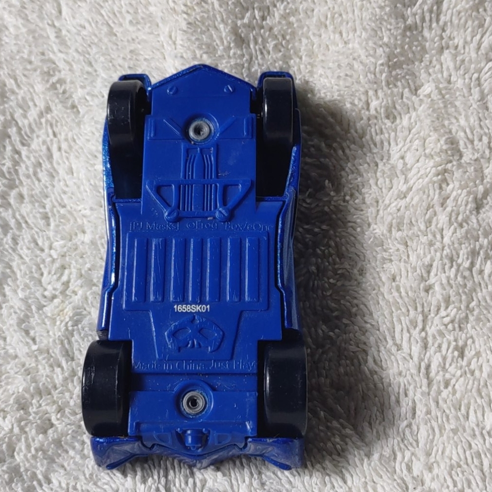 PJ Masks Cat Car 3in - Picture 6 of 8